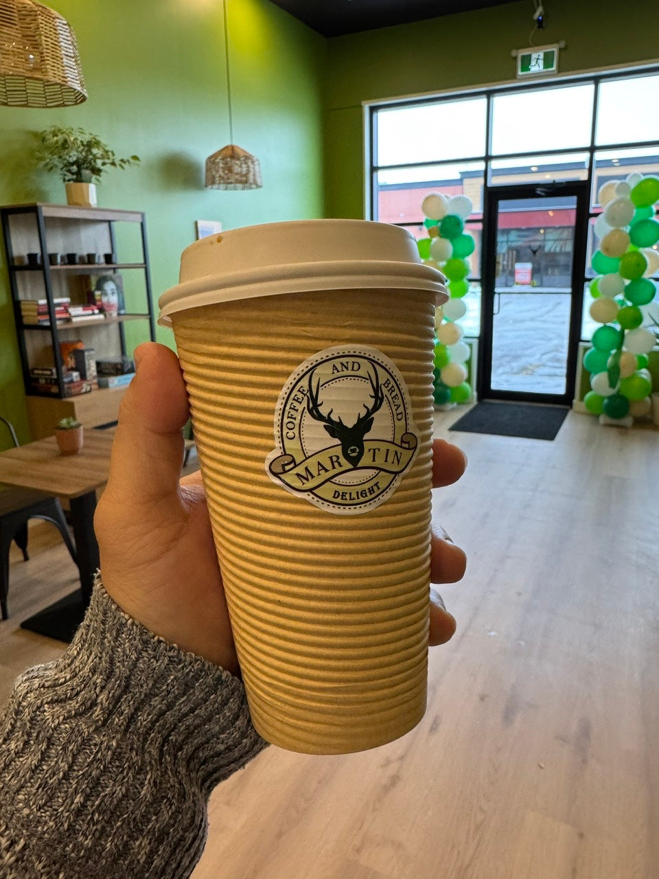 Custom UV Stickers for Cups & Packaging
